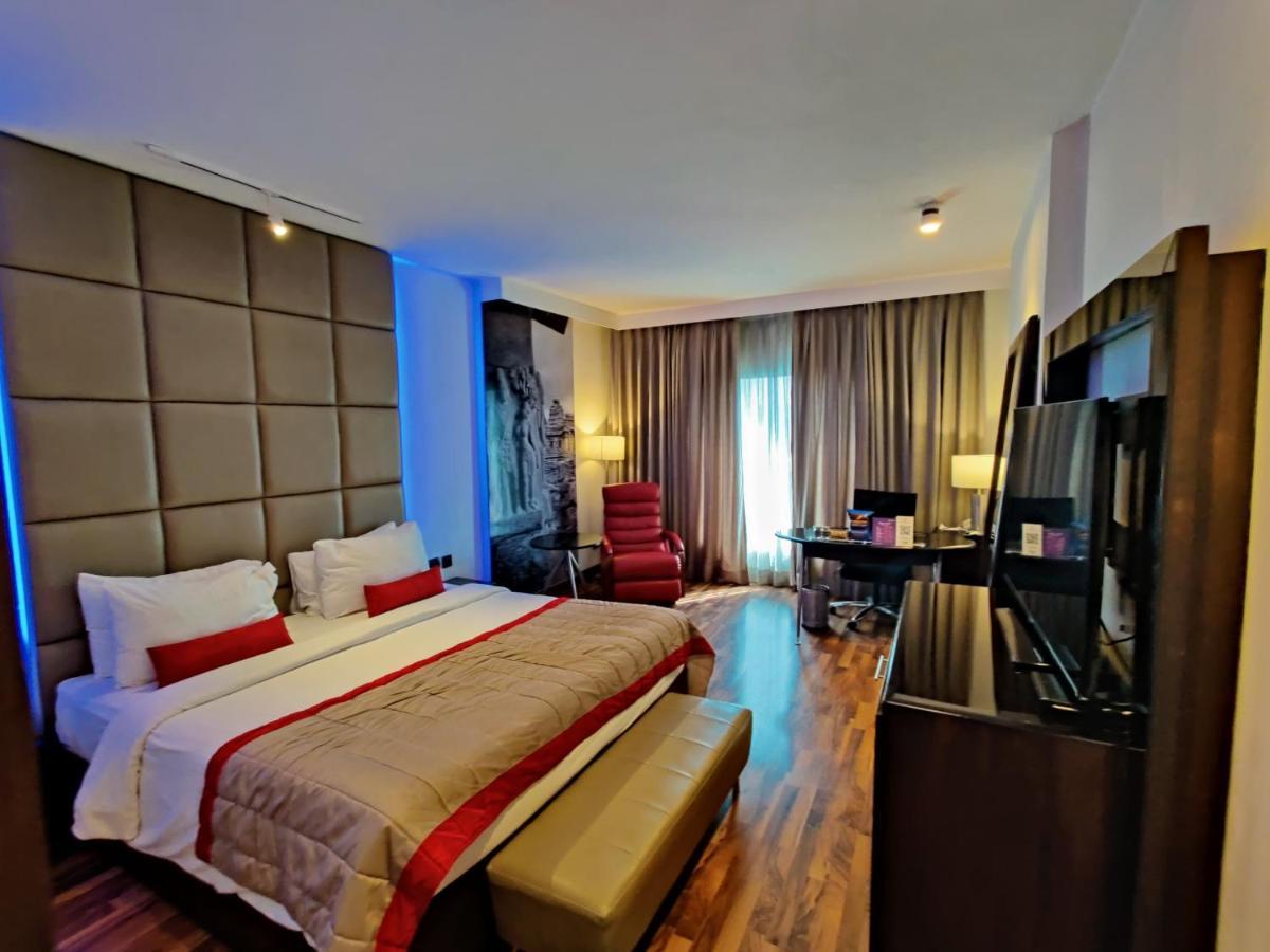Hotel Royal Orchid העיר בנגלור מראה חיצוני תמונה