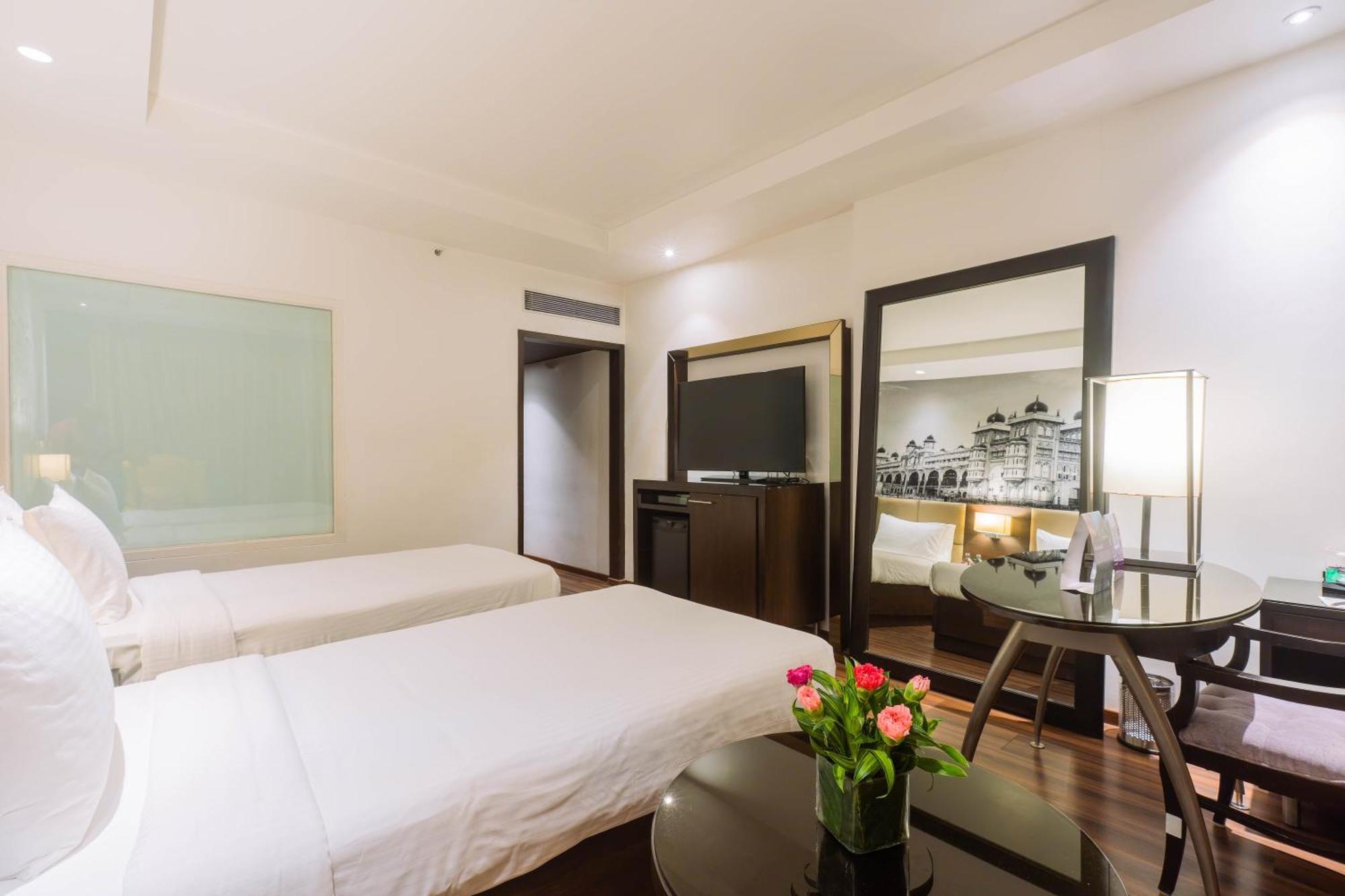 Hotel Royal Orchid העיר בנגלור מראה חיצוני תמונה
